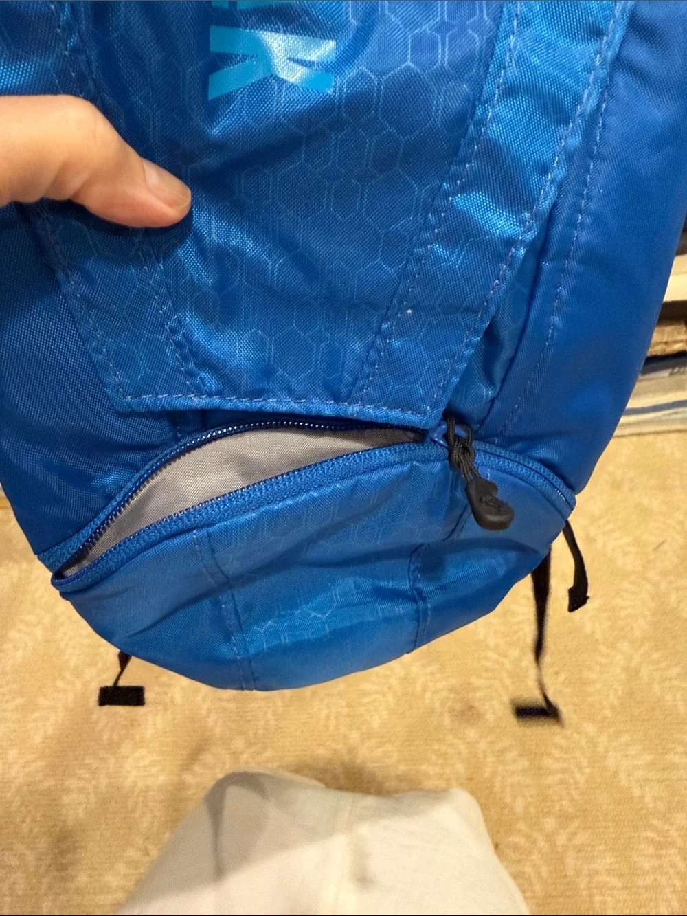 Camelbak compact hydration